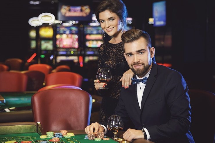 Tampilan meja Speed Baccarat di pktoto dengan dealer dan area taruhan